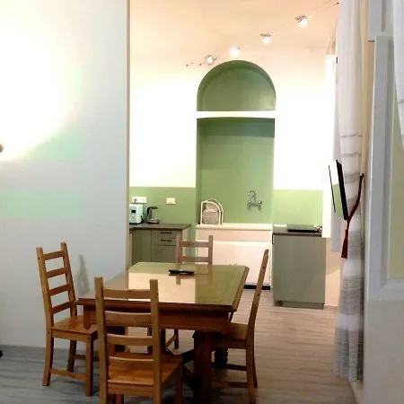 公寓 Flat Y - Turin's Central Riverside 都灵